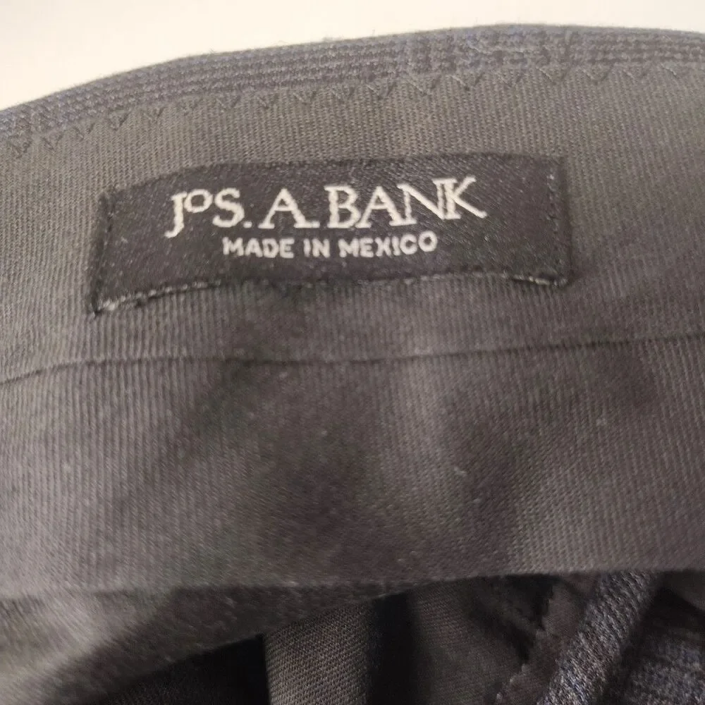 Jos A Bank Mens 40x32 Gray Blue Plaid Signature Wool Pleated Cuffed Dress Pants